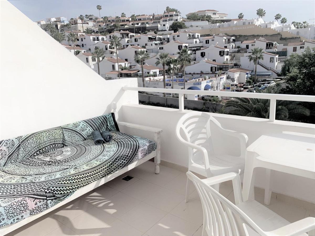 Ocean Breeze And Seaview Resort Costa Adeje  Bagian luar foto