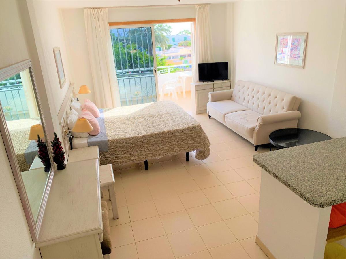 Ocean Breeze And Seaview Resort Costa Adeje  Bagian luar foto