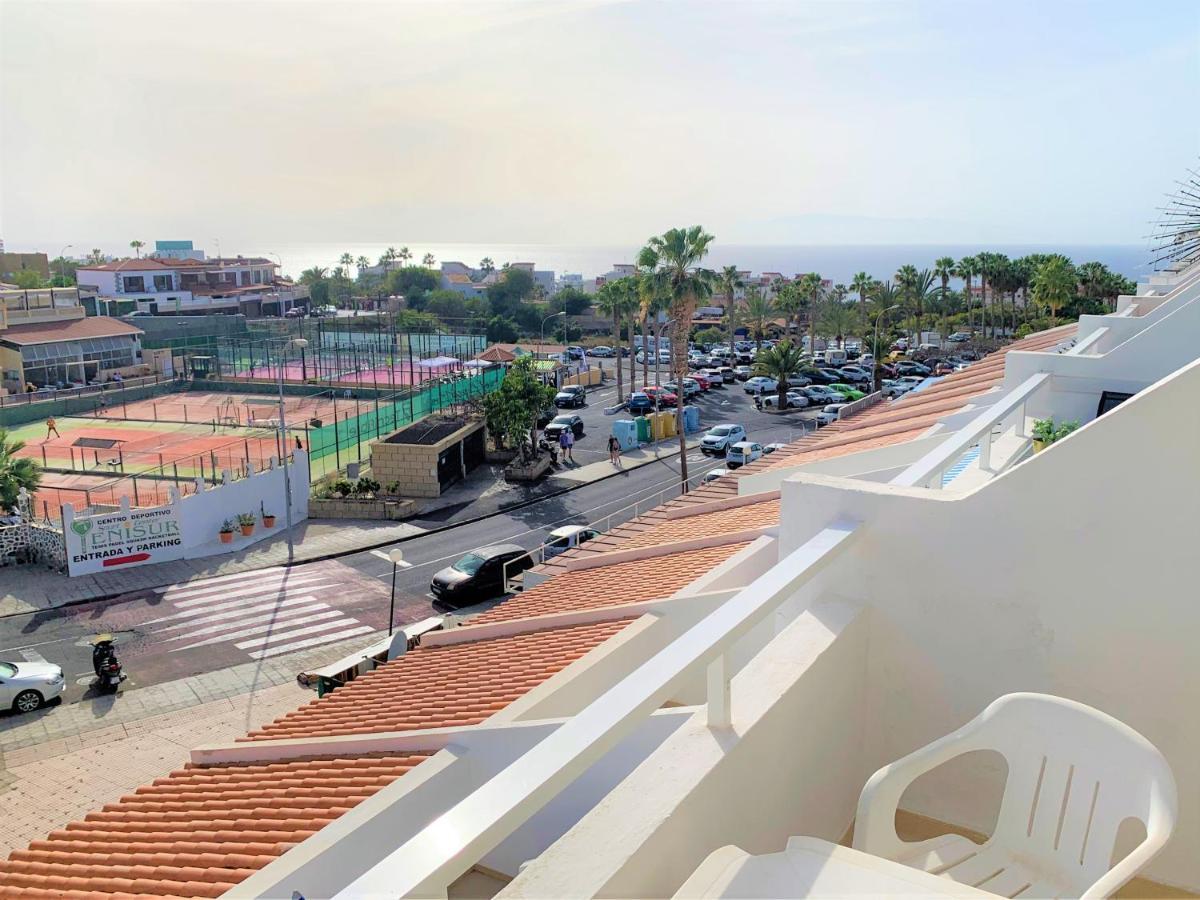 Ocean Breeze And Seaview Resort Costa Adeje  Bagian luar foto