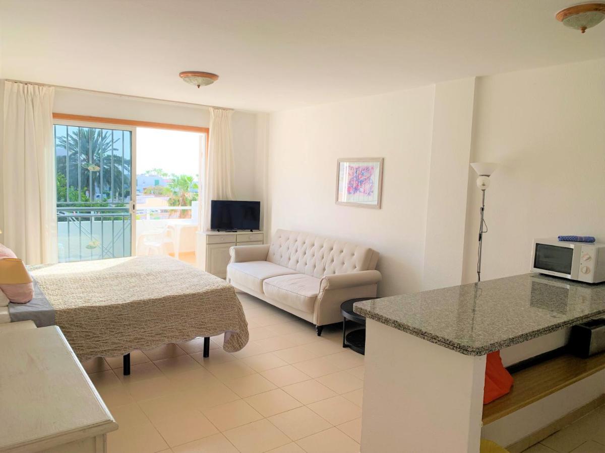 Ocean Breeze And Seaview Resort Costa Adeje  Bagian luar foto