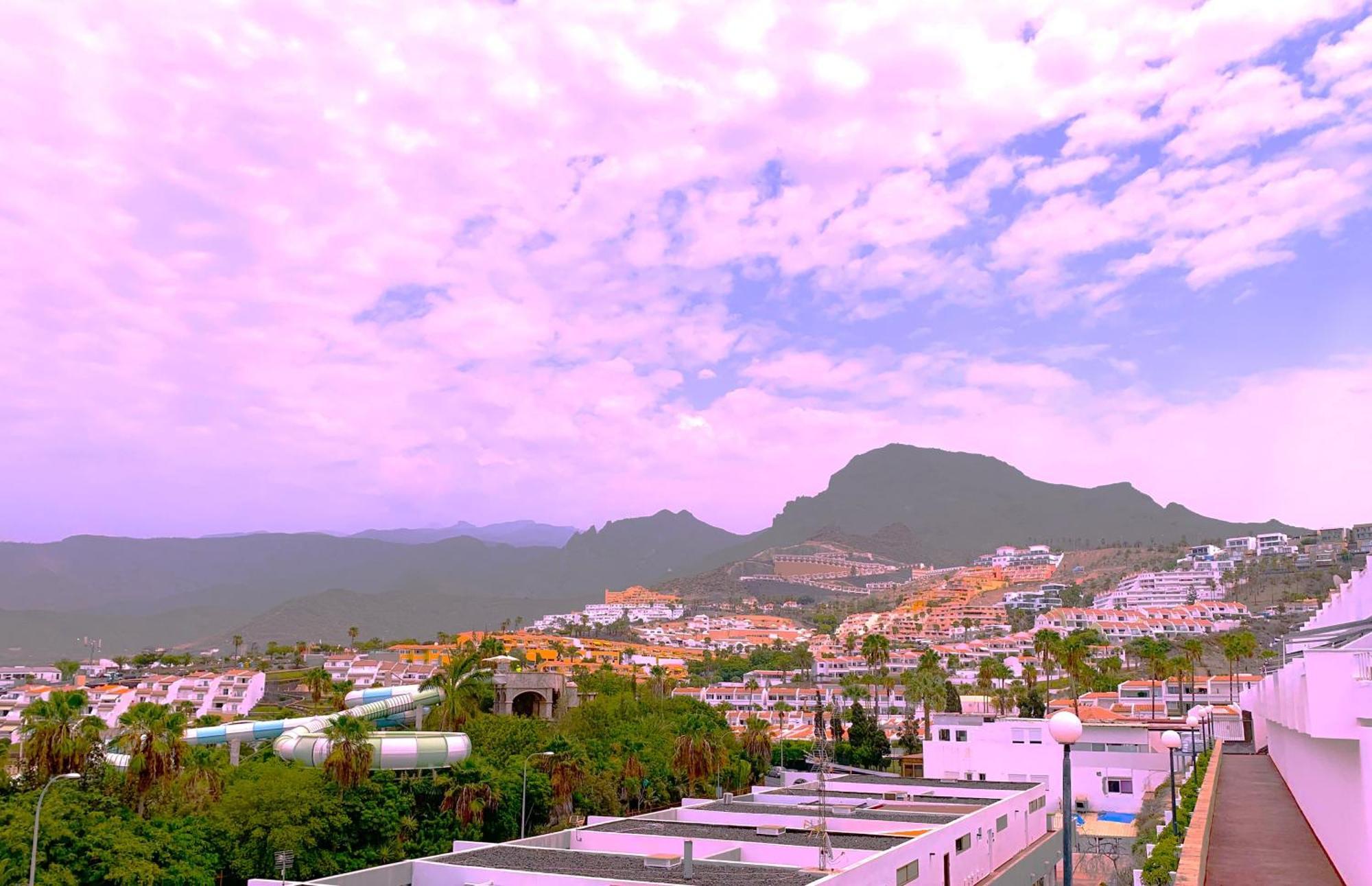 Ocean Breeze And Seaview Resort Costa Adeje  Bagian luar foto